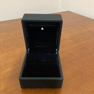 LED Light Ring Jewelry Box Black